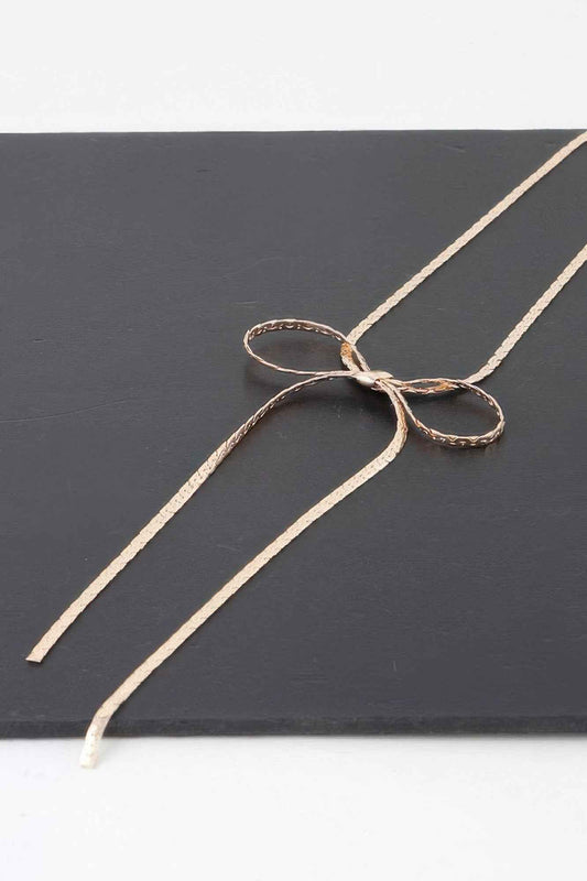 Bow Necklace