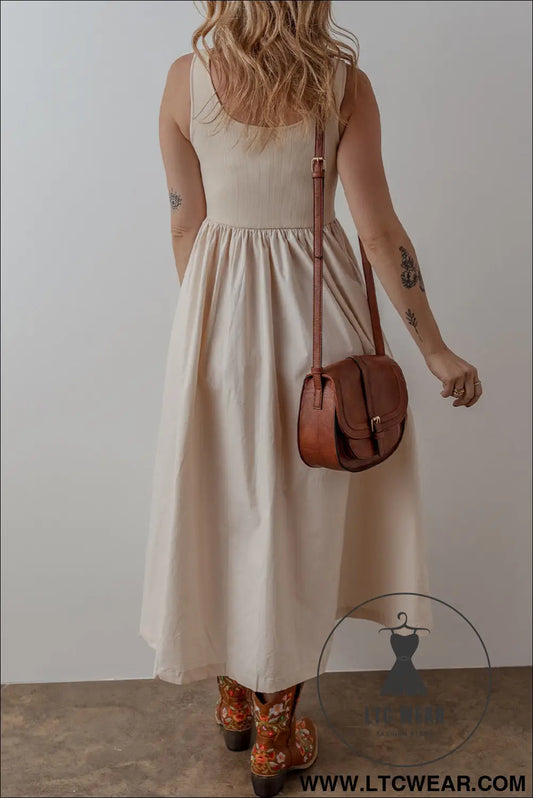 Beige scoop neck ribbed pleated sleeveless midi dress - 15%
