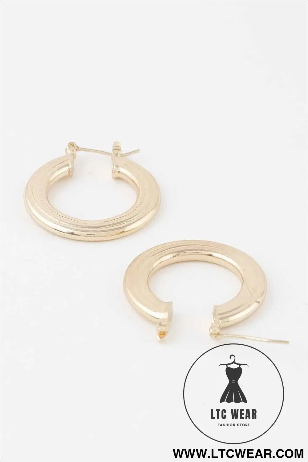 Minimal Flat Hoop Earrings