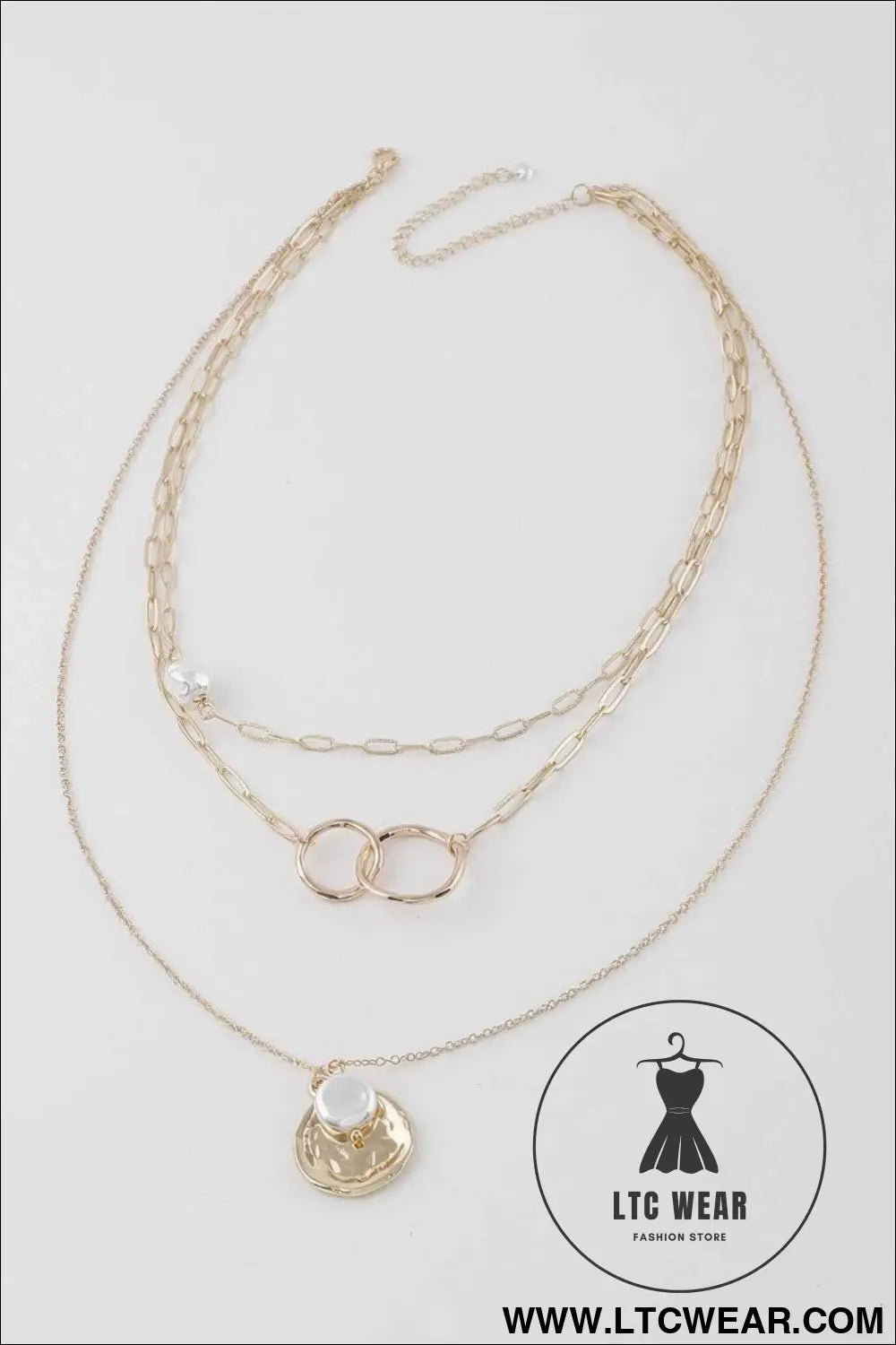 Multi Oo Pendant Necklace