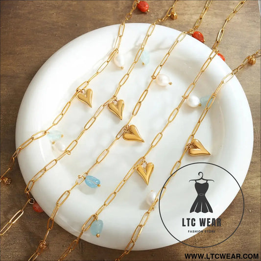 Titanium steel heart pendant necklace - gold / one size