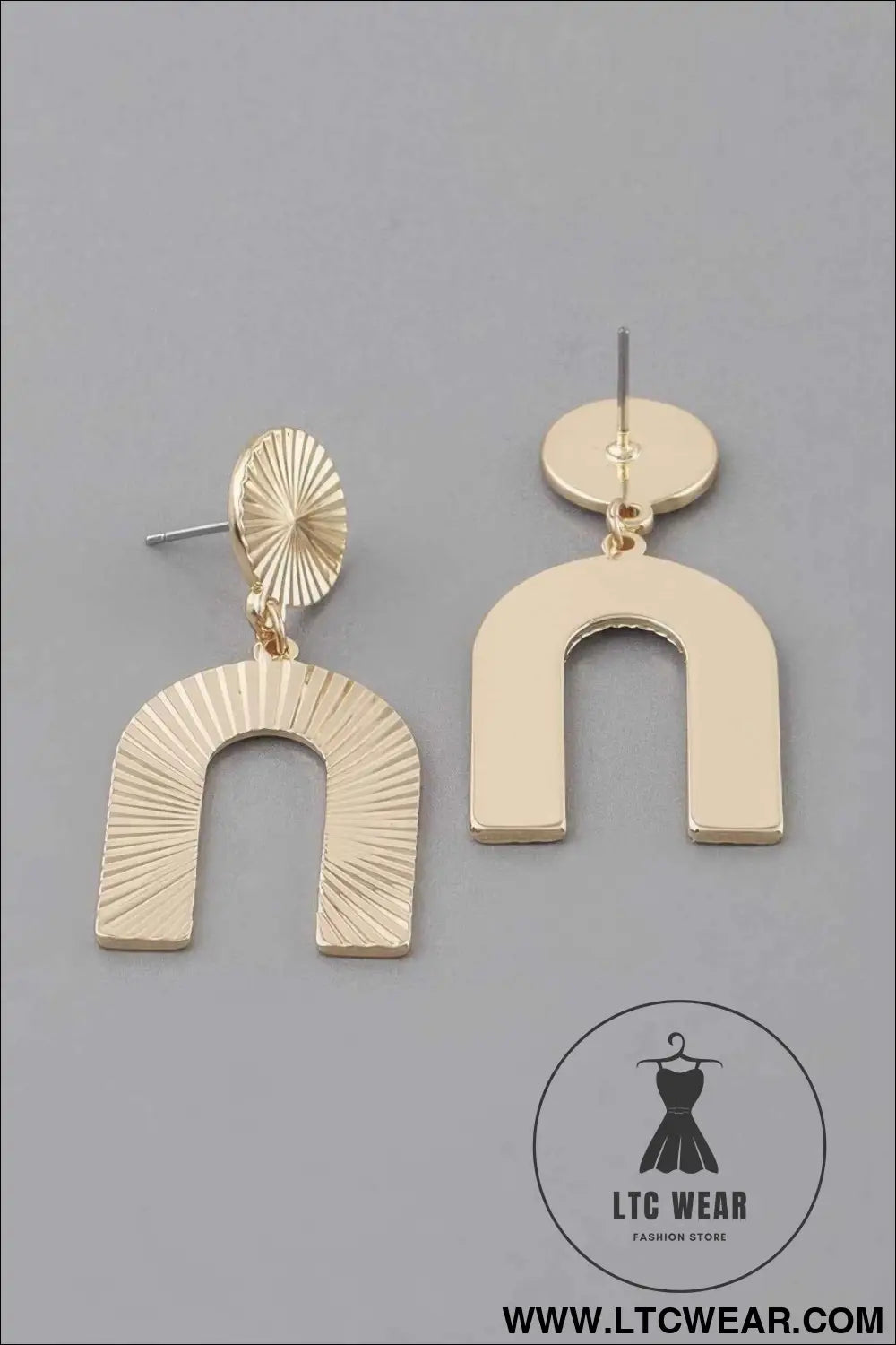 Vector Arch Earrings