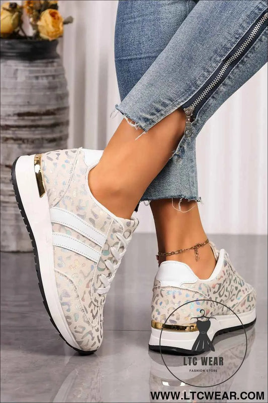 White Leopard Print Lace-Up Low-Top Sneakers with Rubber Sole