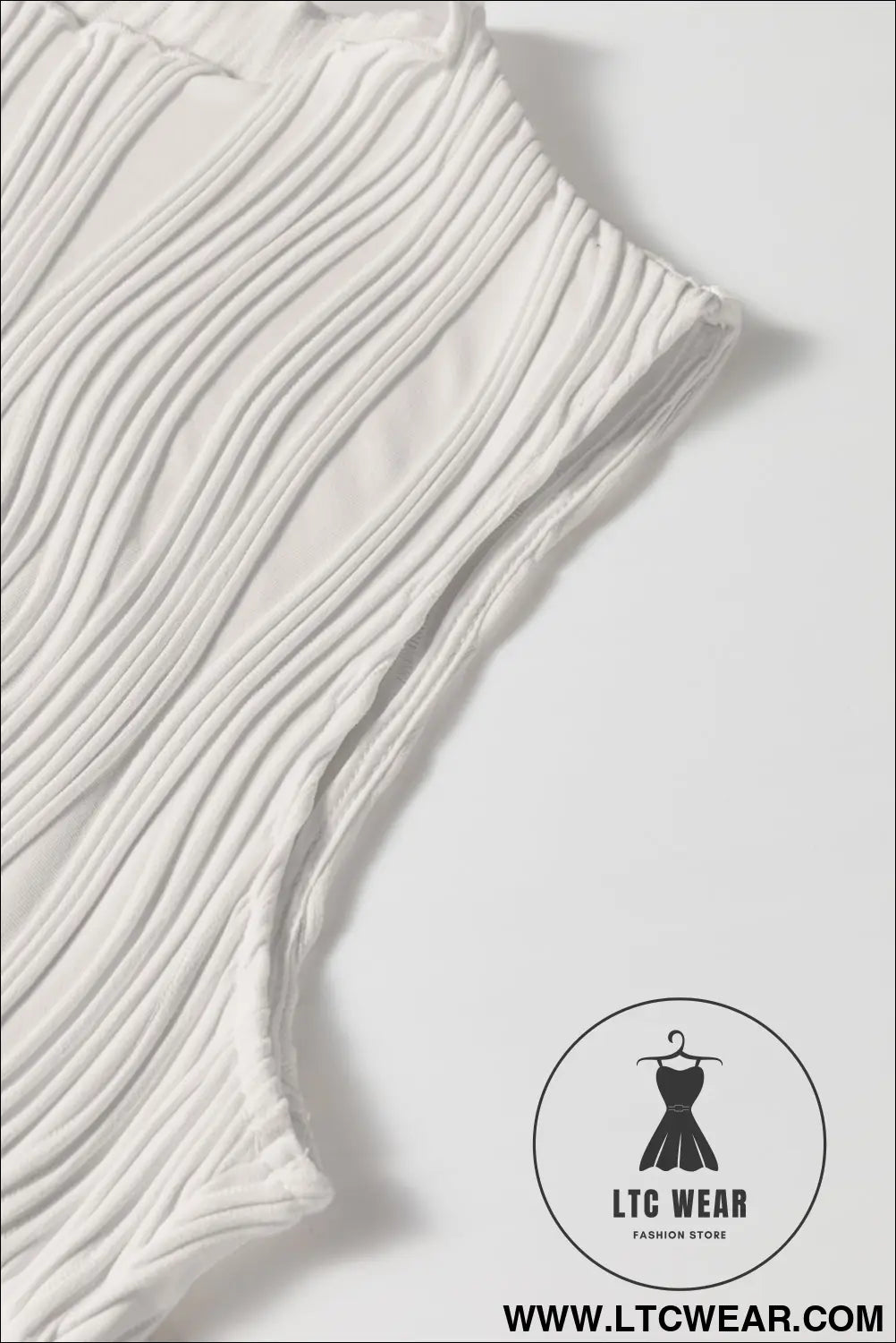 White Solid Color Wavy Textured Round Neck Tank Top - L.T.C Wear Online Fashion Store