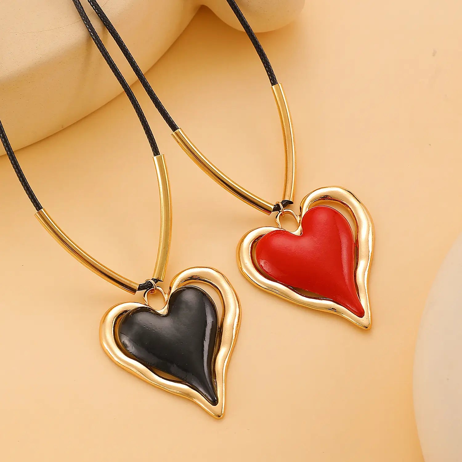 Exaggerated large heart necklace sweet and spicy lolita style pendant clavicle chain for women