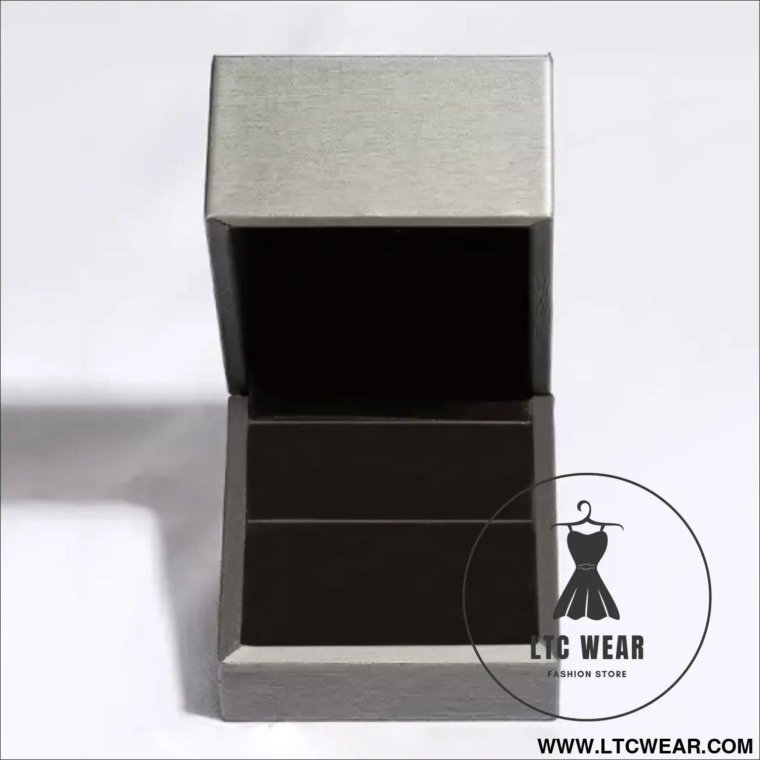 c2672fb2-92f3-456c-acae-6c08aba6860e-Max