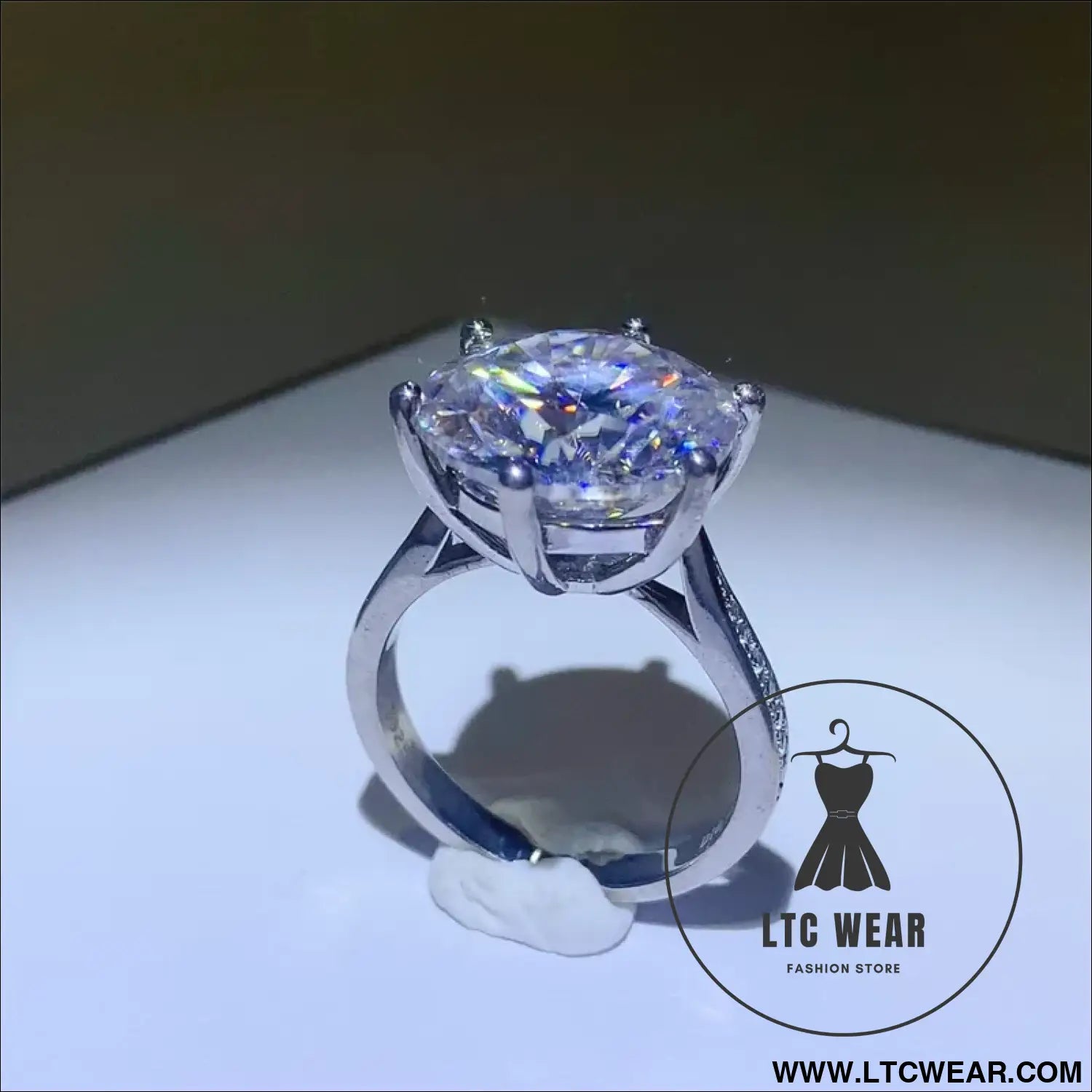 8b99ab10-e5f2-4635-b52e-7764cff5b794-Max