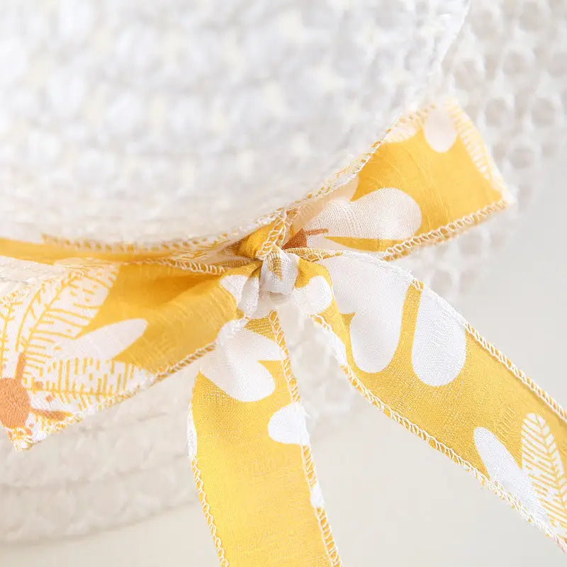 Summer new baby girl flower suspender skirt to send straw hat infant children european and american children’s skirt