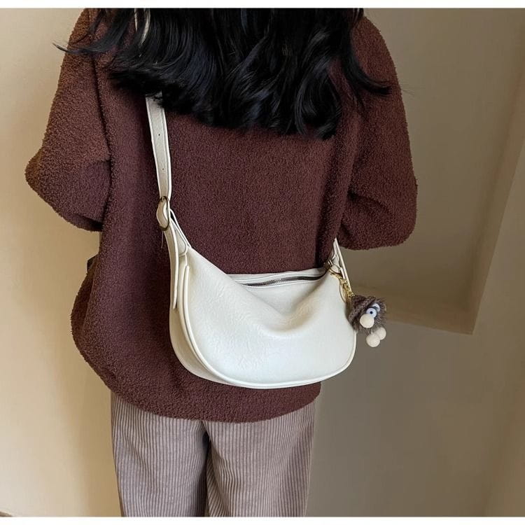 Trendy and popular shoulder bag crossbody bag dumpling bag