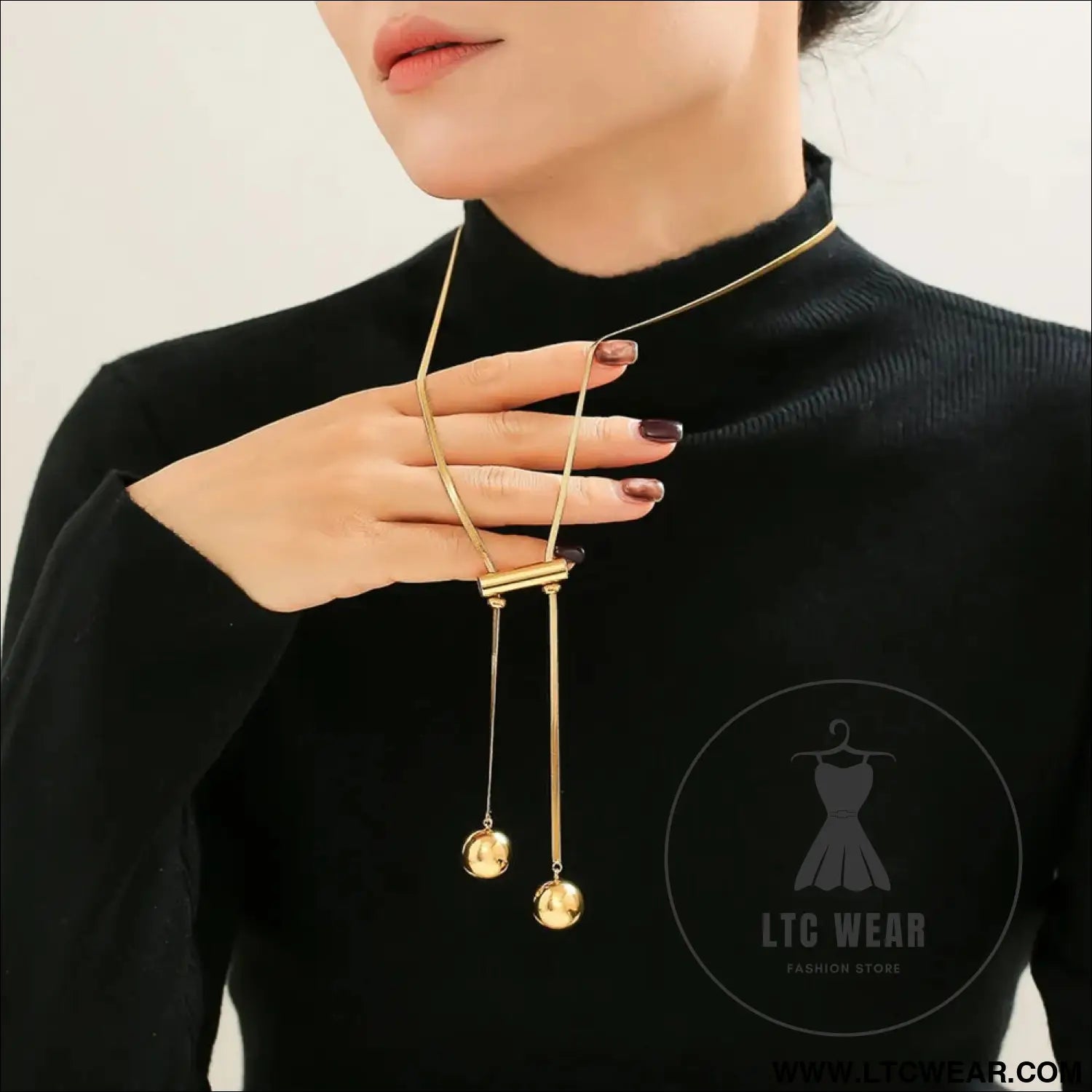 18k gold-plated titanium steel hollow bead necklace - gold / one size