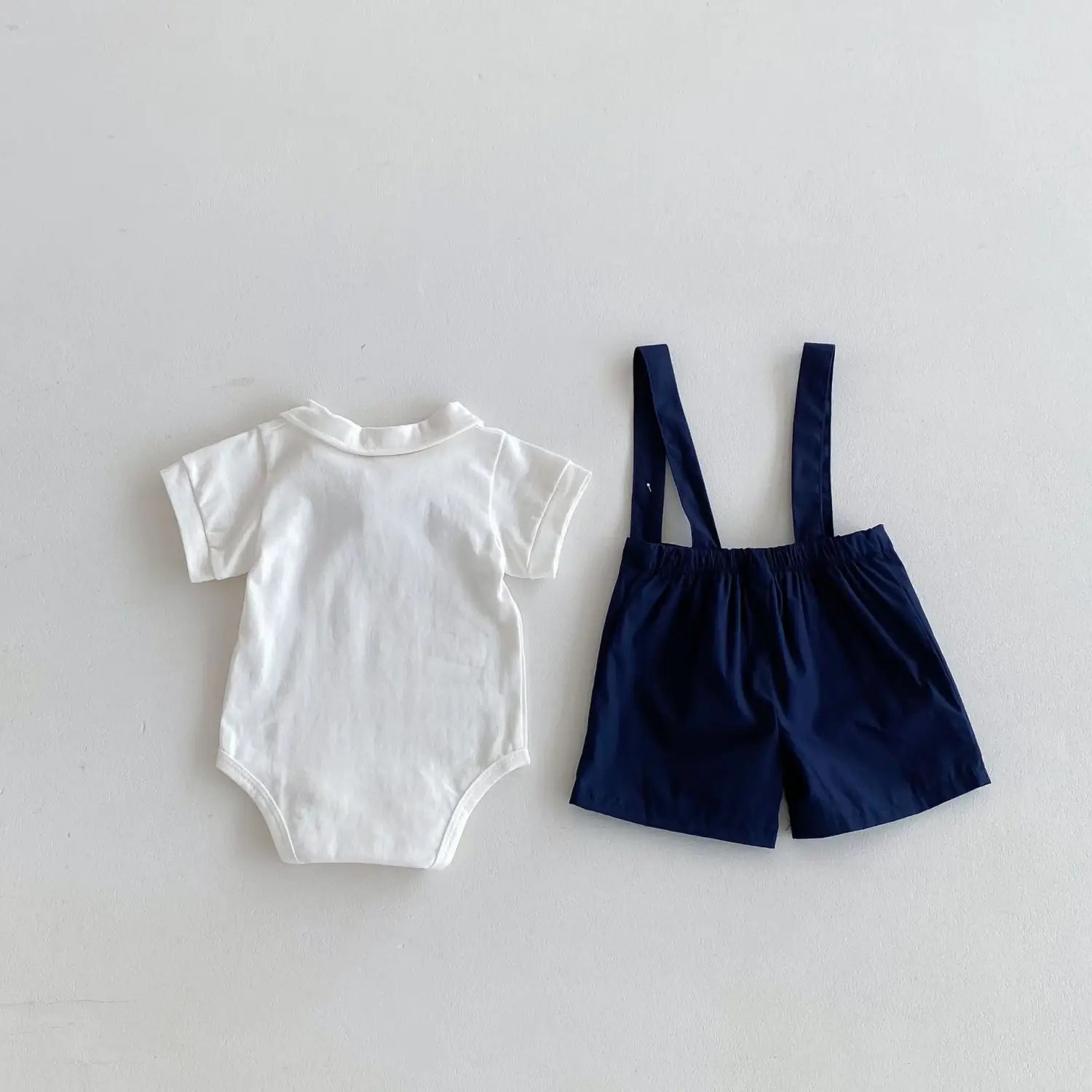 Summer baby hoodie tie suspender shorts two-piece set for gentlemen’s one month and one year old dress suspender pants