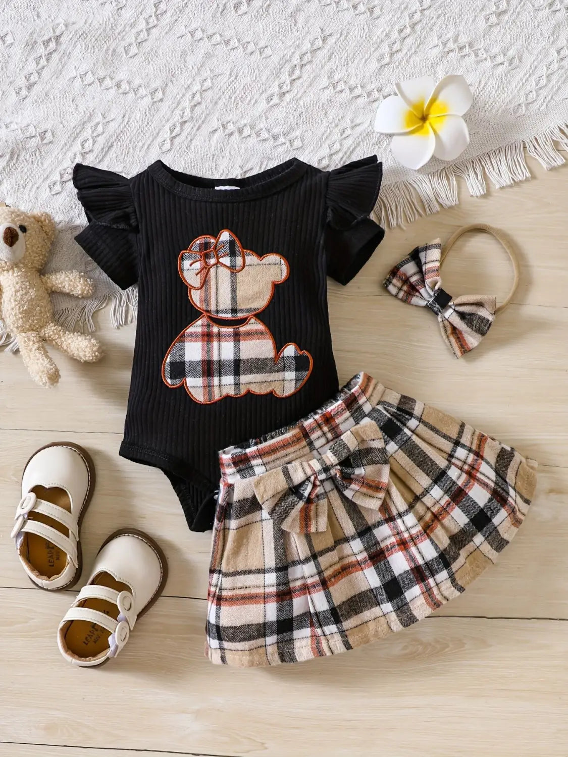 Newborn baby girl summer style teddy bear sticker embroidery bag fart triangle ha clothes plaid butterfly