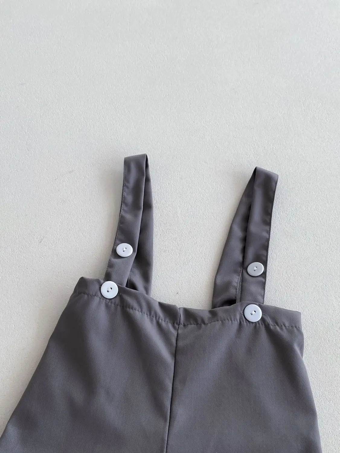 Summer baby hoodie tie suspender shorts two-piece set for gentlemen’s one month and one year old dress suspender pants