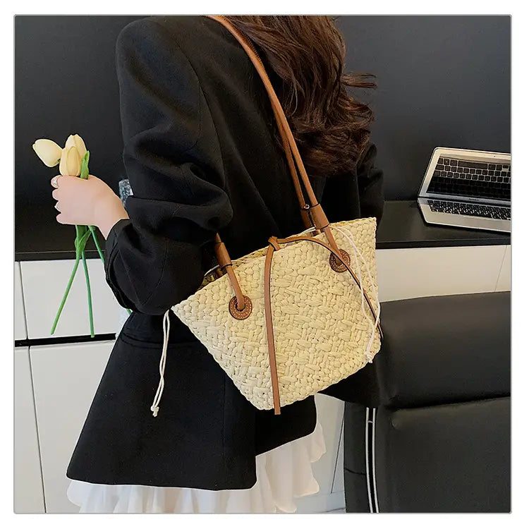 Straw woven bag for women large capacity single shoulder tote bag