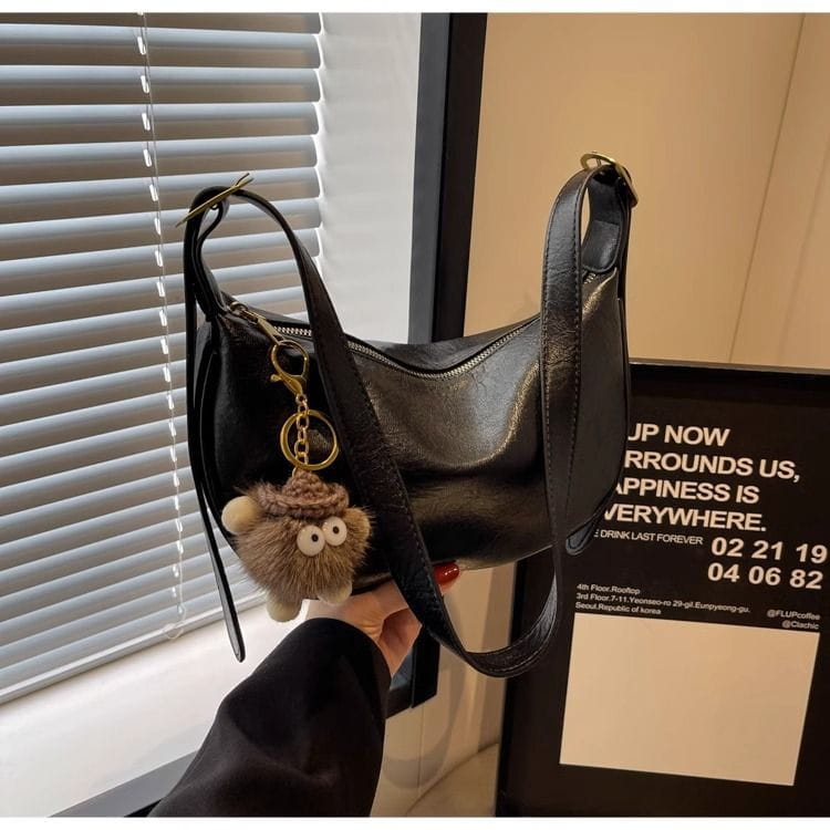 Trendy and popular shoulder bag crossbody bag dumpling bag