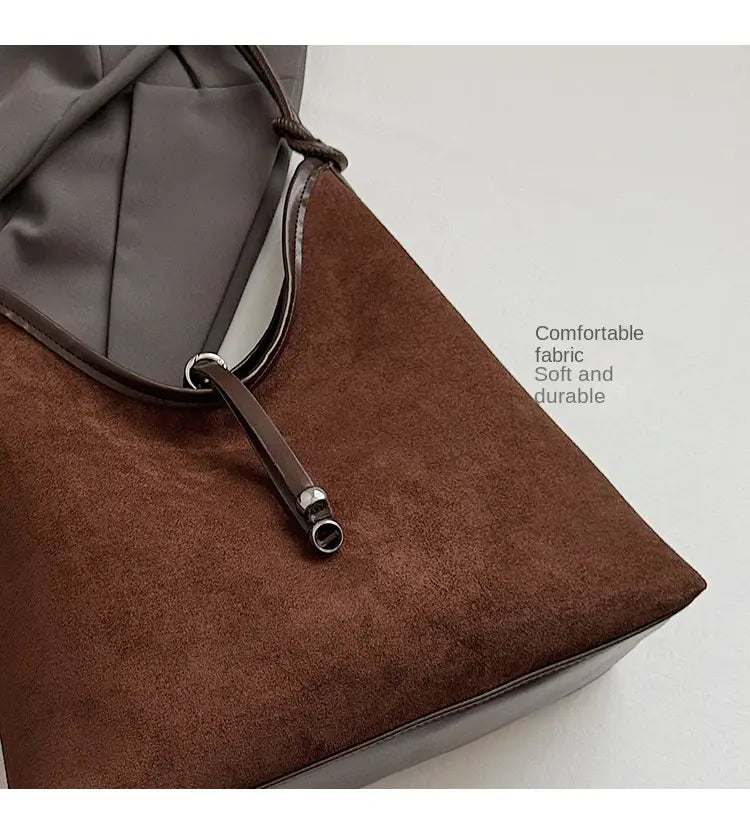 Matte retro women’s large capacity shoulder bag casual everyday tote with premium texture