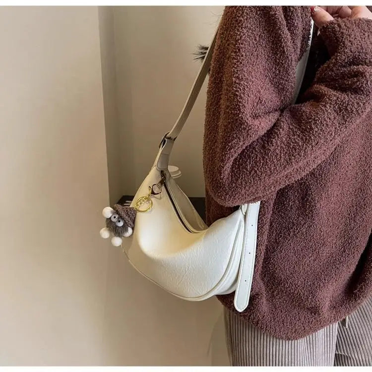 Trendy and popular shoulder bag crossbody bag dumpling bag