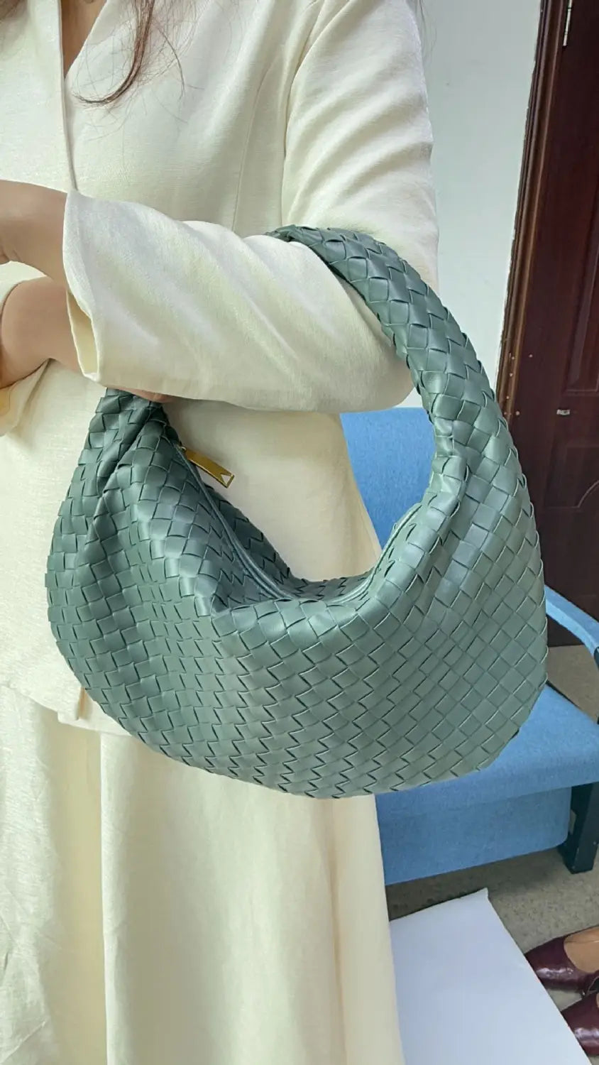 Large size women’s woven bag large capacity hand-held armpit bag women’s bag