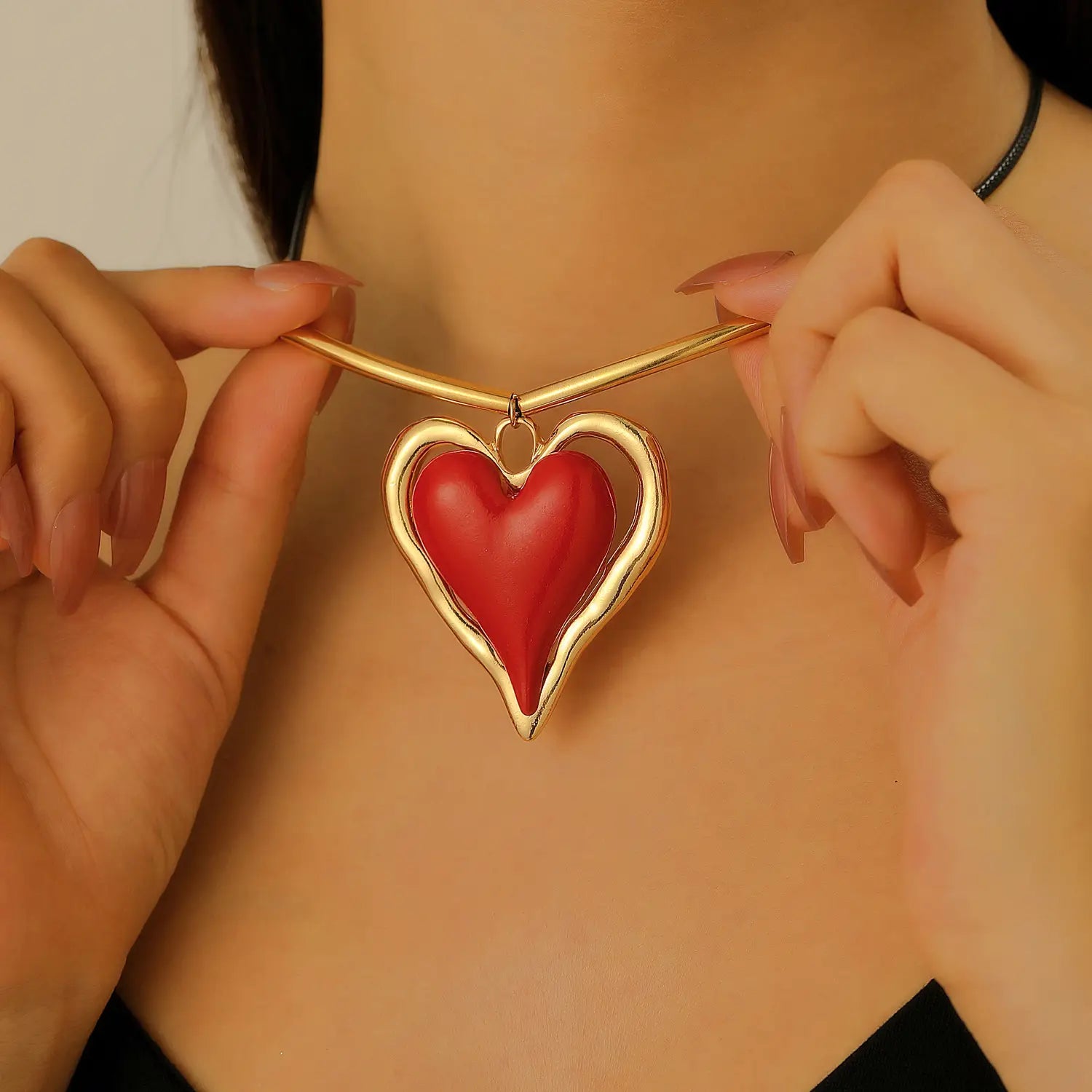 Exaggerated large heart necklace sweet and spicy lolita style pendant clavicle chain for women