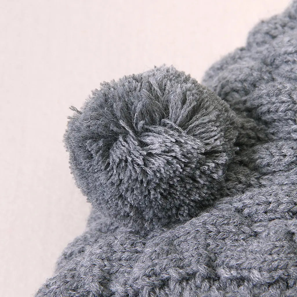 Children’s three-dimensional fur ball hooded solid color knitted jumpsuit