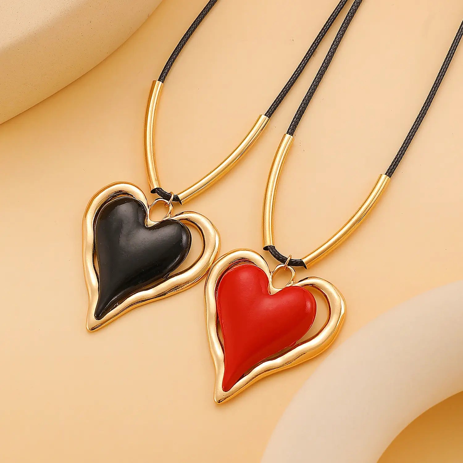 Exaggerated large heart necklace sweet and spicy lolita style pendant clavicle chain for women