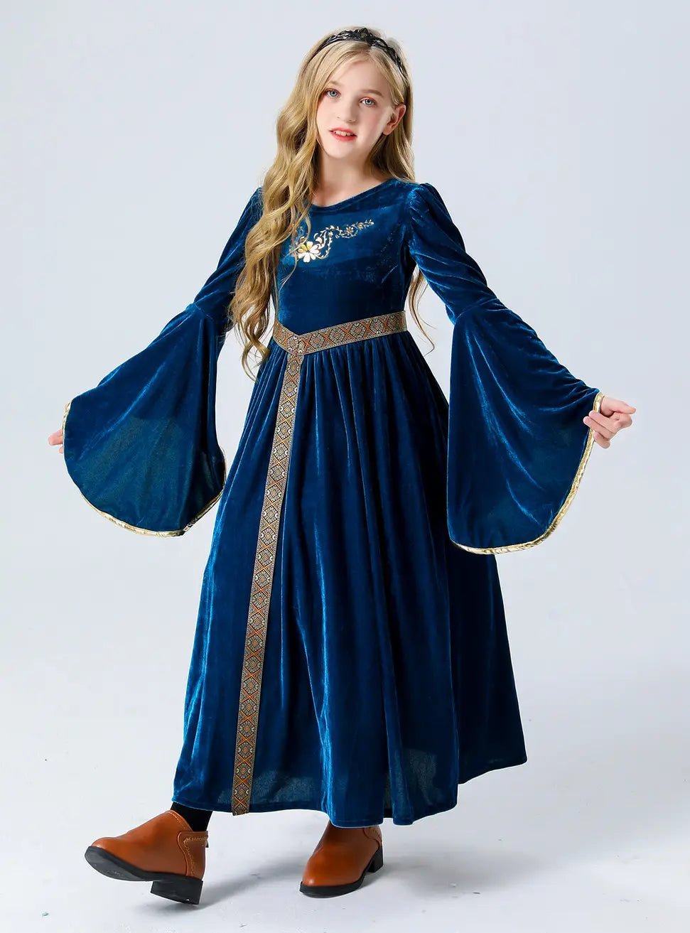 Stage performance costume, medieval Renaissance long dress costume, Halloween performance costume