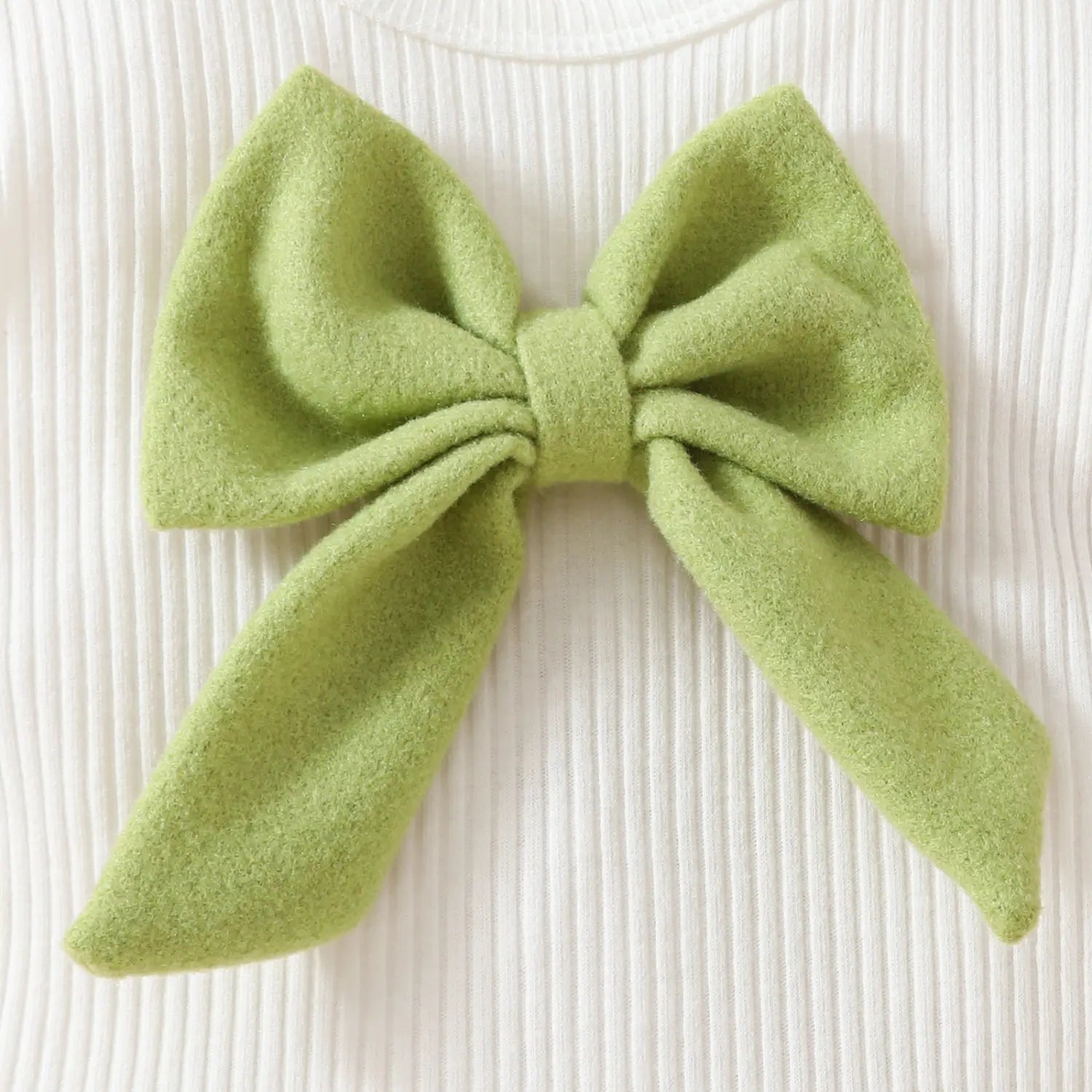 Fashion step girl big bow beret long sleeve top with velvet half skirt autumn/winter 3-piece set