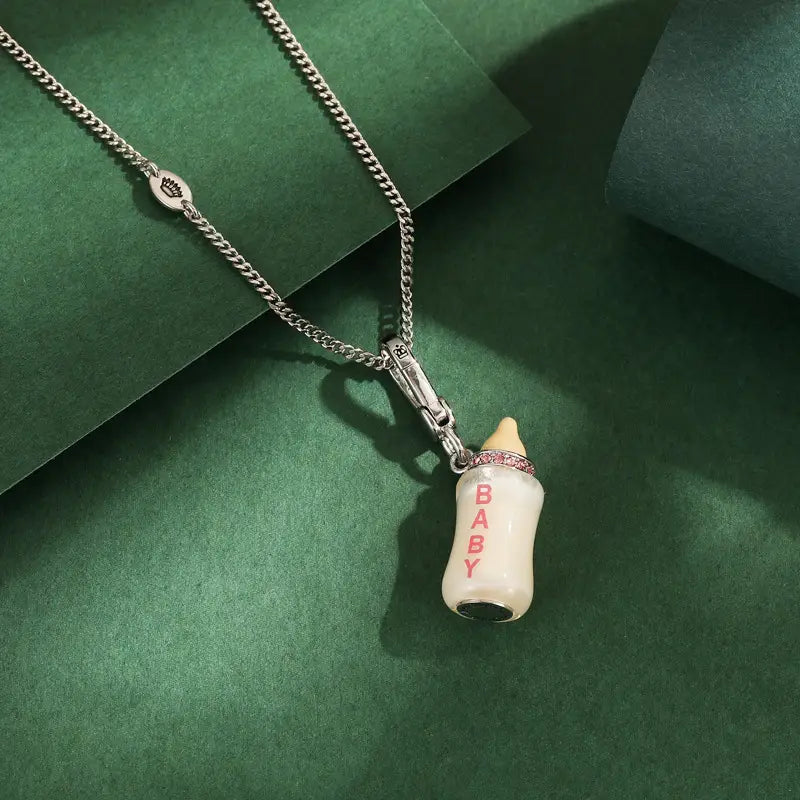 Collar con colgante de botella de poder con estampado de letras acrílicas, colgante de botella exquisito