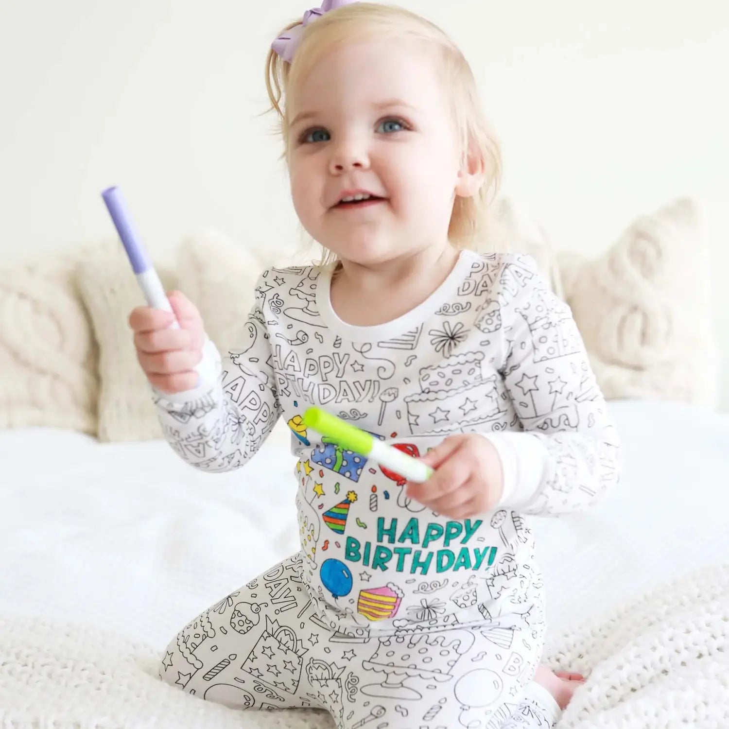 Children’s graffiti pajamas diy hand-painted colorable set for home decor coloring pajama sets