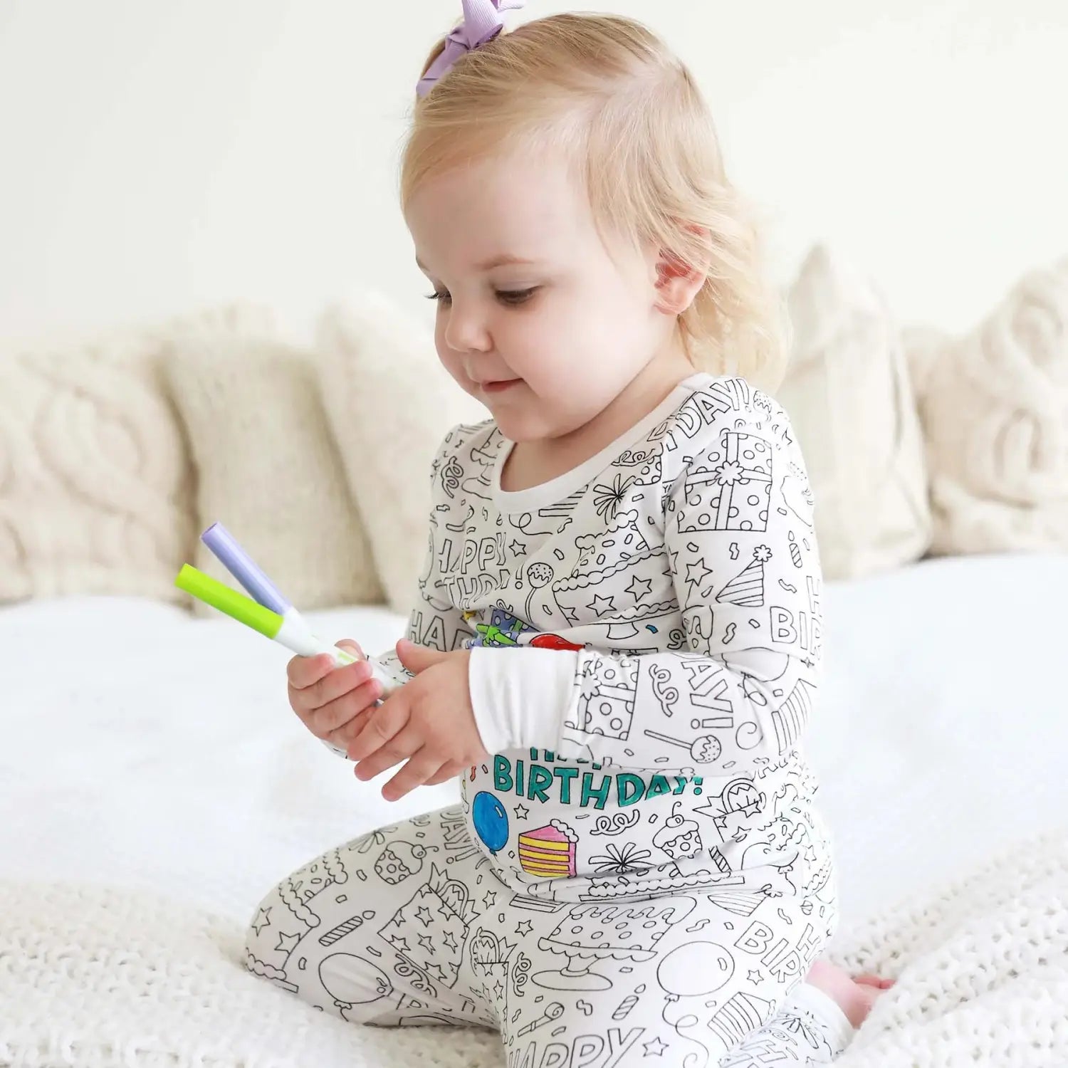 Children’s graffiti pajamas diy hand-painted colorable set for home decor coloring pajama sets