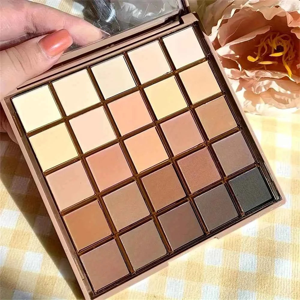 Versatile 25-Color Eyeshadow Palette: Earth Tones
