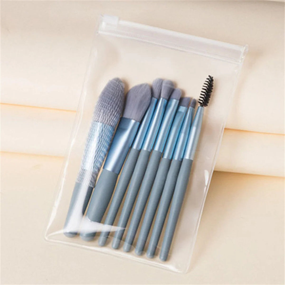 Fluffy 8-Pc Makeup Brush Set: Perfect Your Look Effortlessly