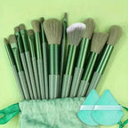 13 Essential Synthetic Brushes for Perfect Makeup Application