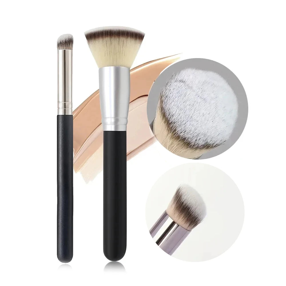 Professional Contour & Blusher Brush for Perfect Coverage