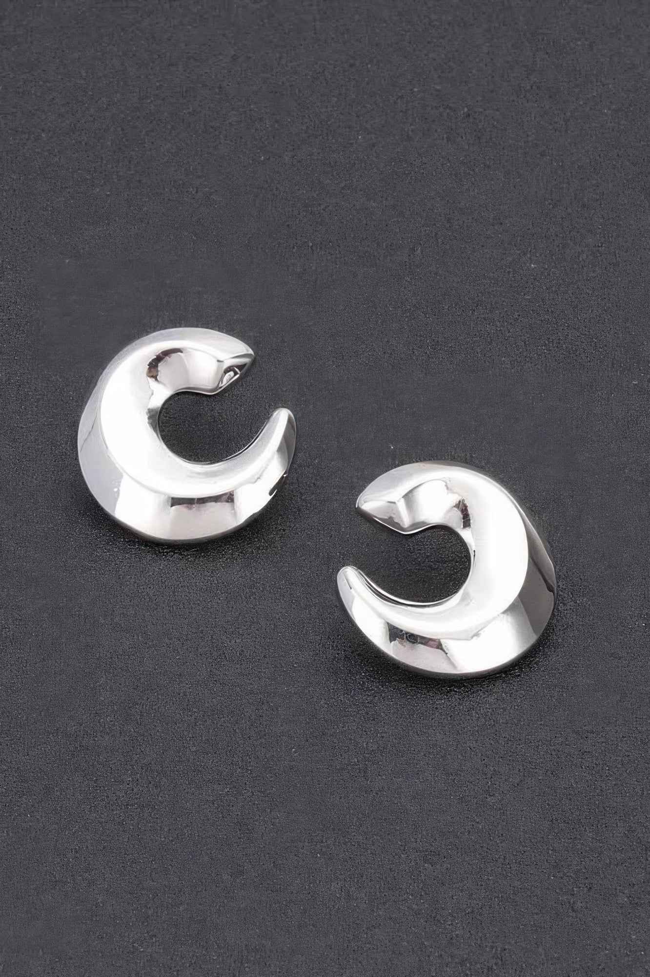 Metal Vintage Stud Earrings