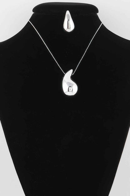 Shiny Teardrop Necklace Set