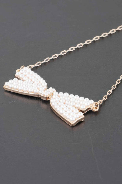 Faux Pearl Bow Necklace