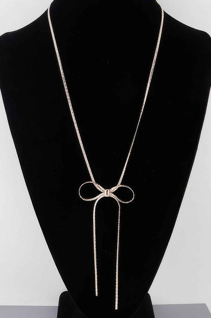 Bow Necklace