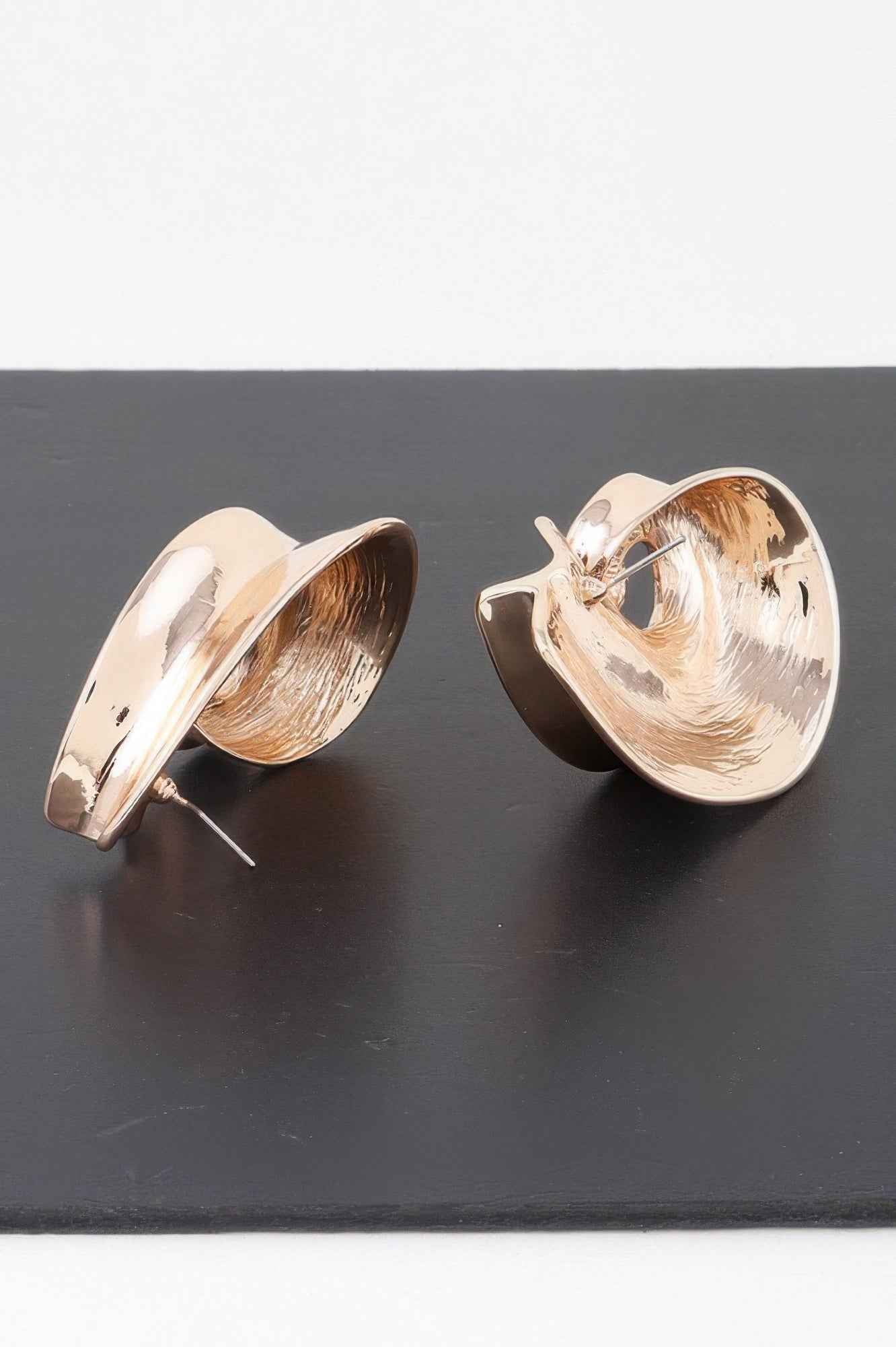 Dazzling Conch Shell Earrings