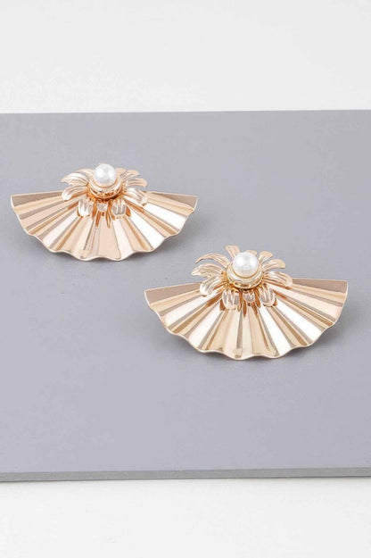 Pearl Fan-shaped Earrings