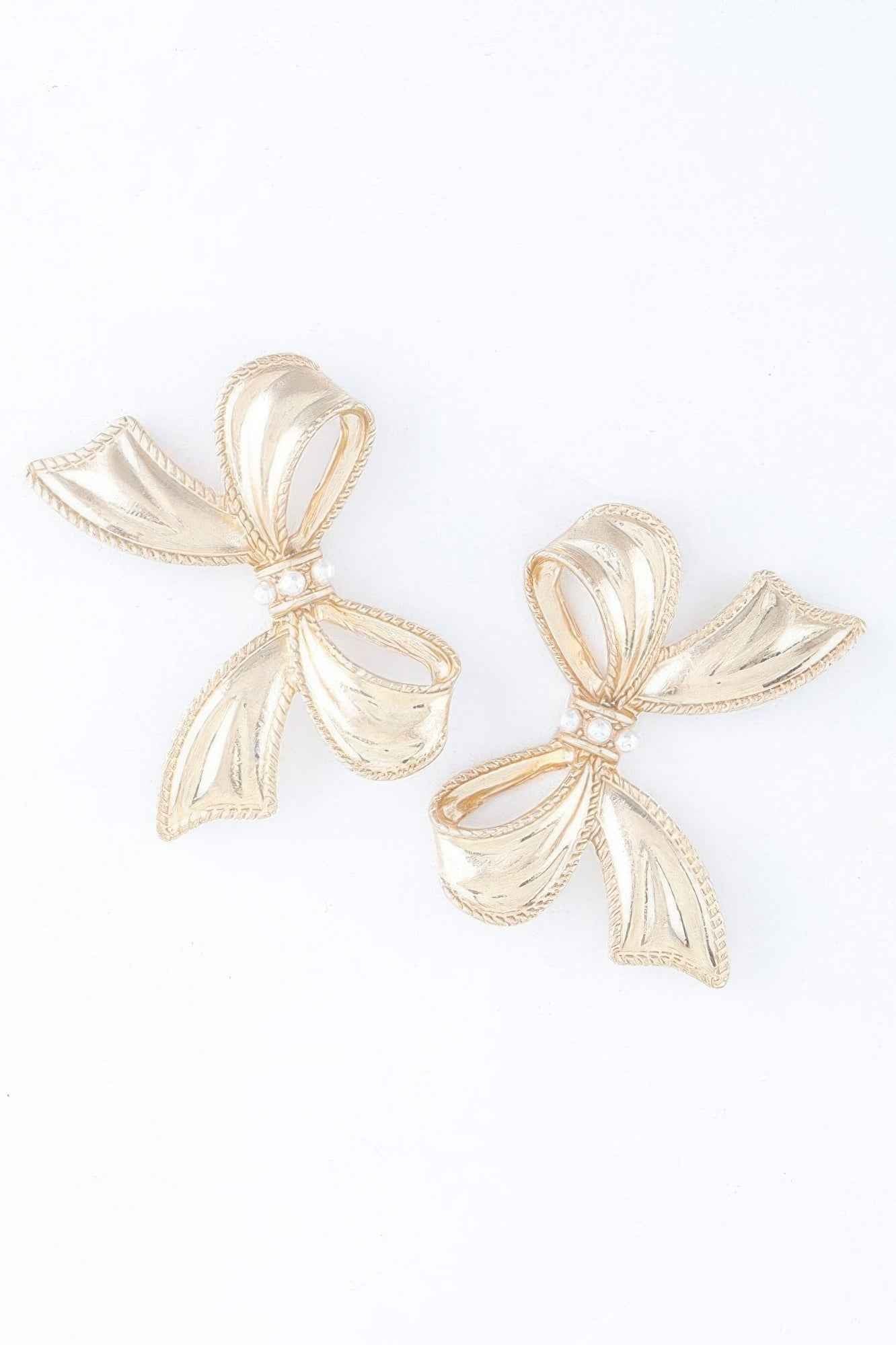Luxury Pearl Ribbon Earrings