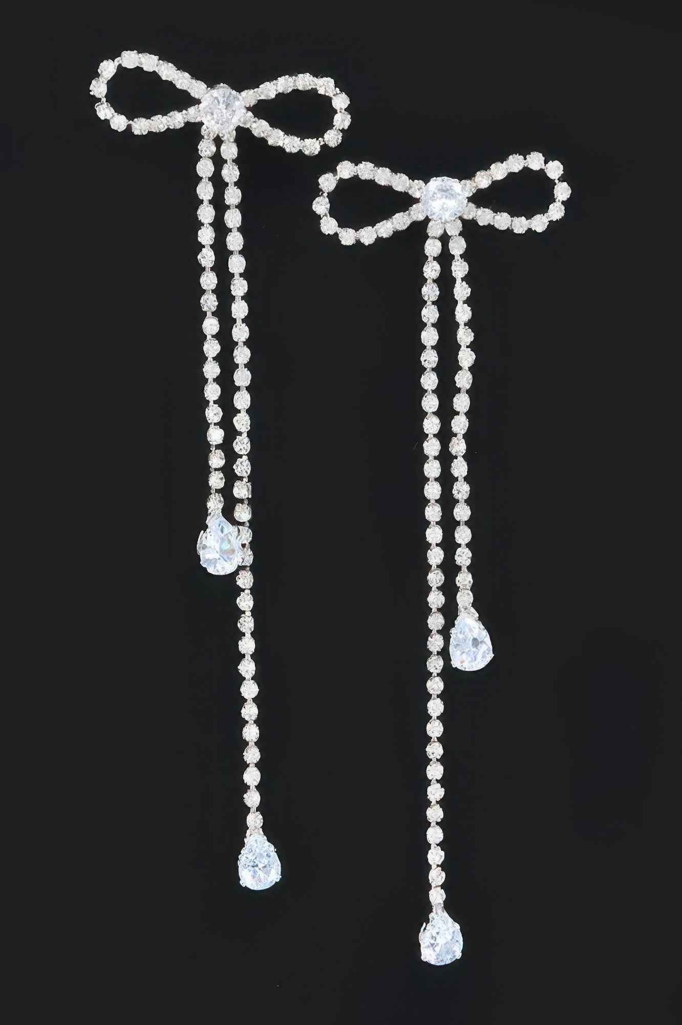 Rhinestone Ribbon Earring