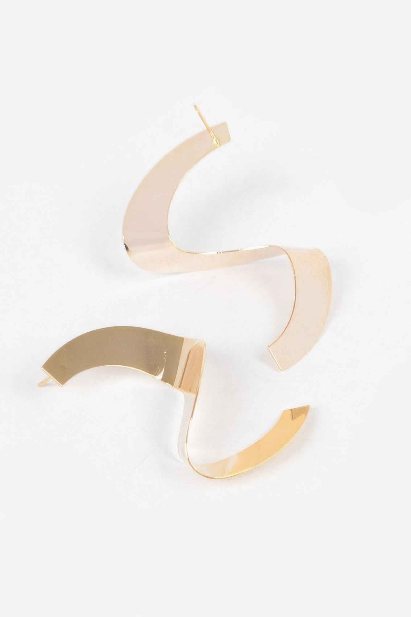 Vintage Metal Earring