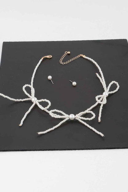 Triple Pearl Ribbon Necklace