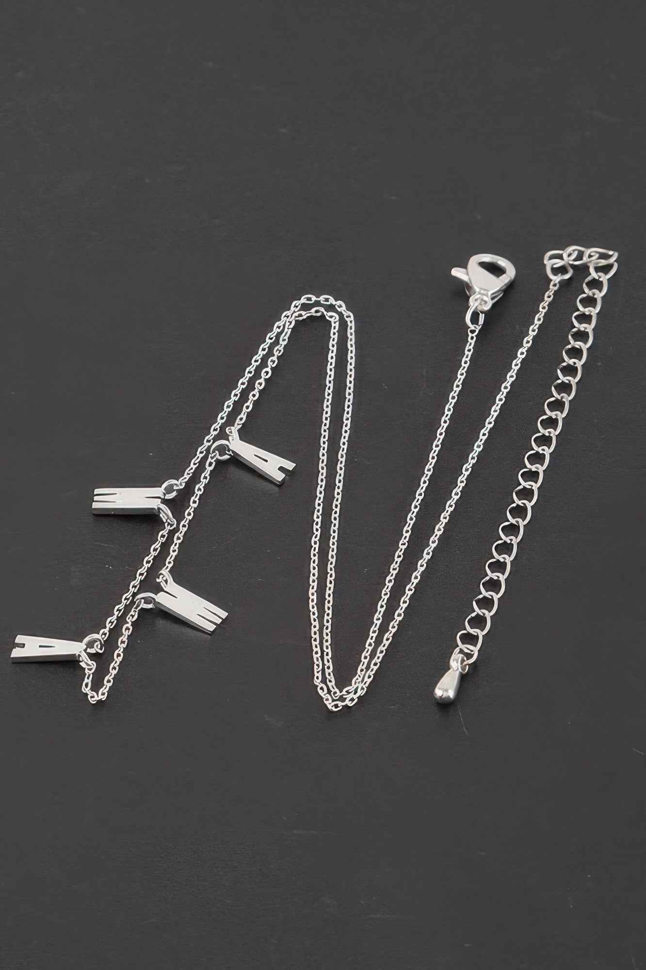Mama Chain Necklace