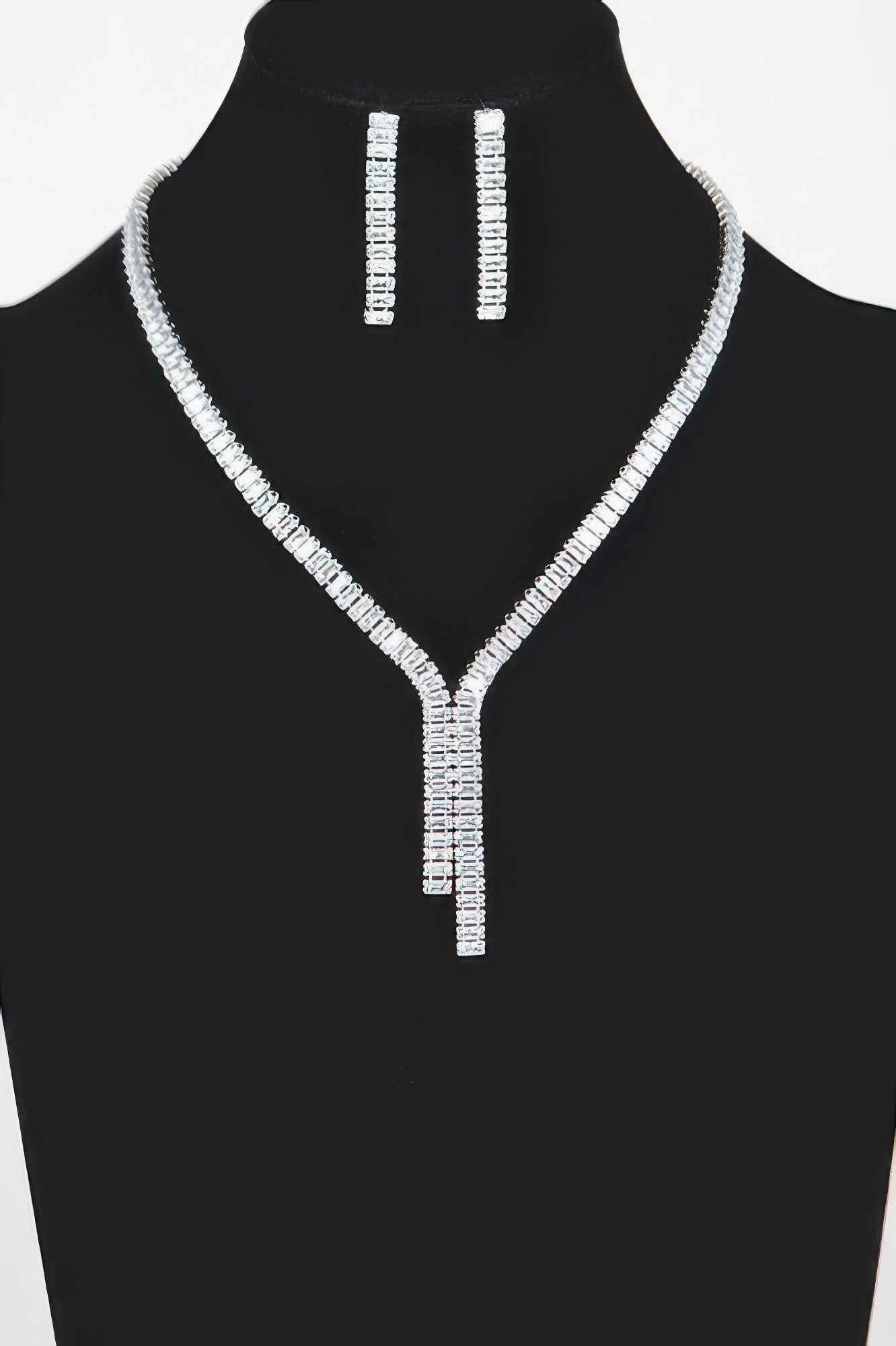 Rhinestone Earring And Necklace Set