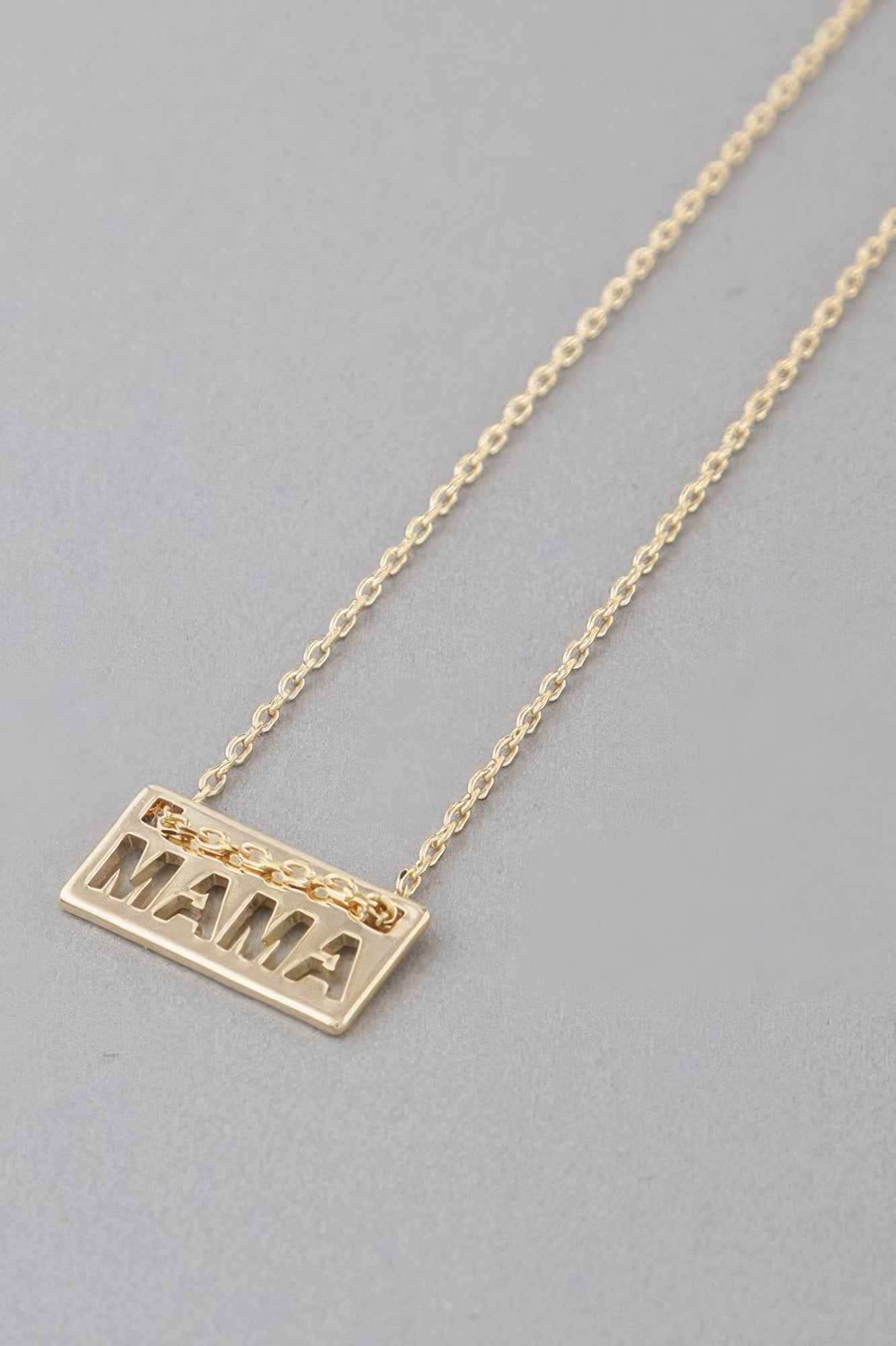 Mama Plate Necklace