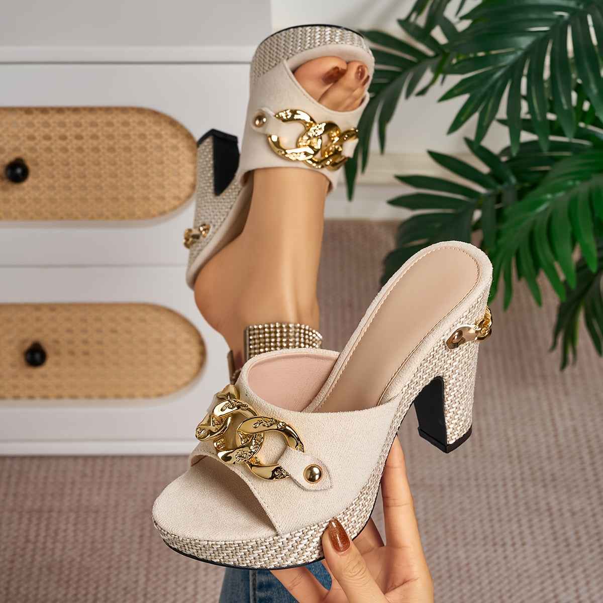 Chic Golden Buckle Chain High Heel Sandals