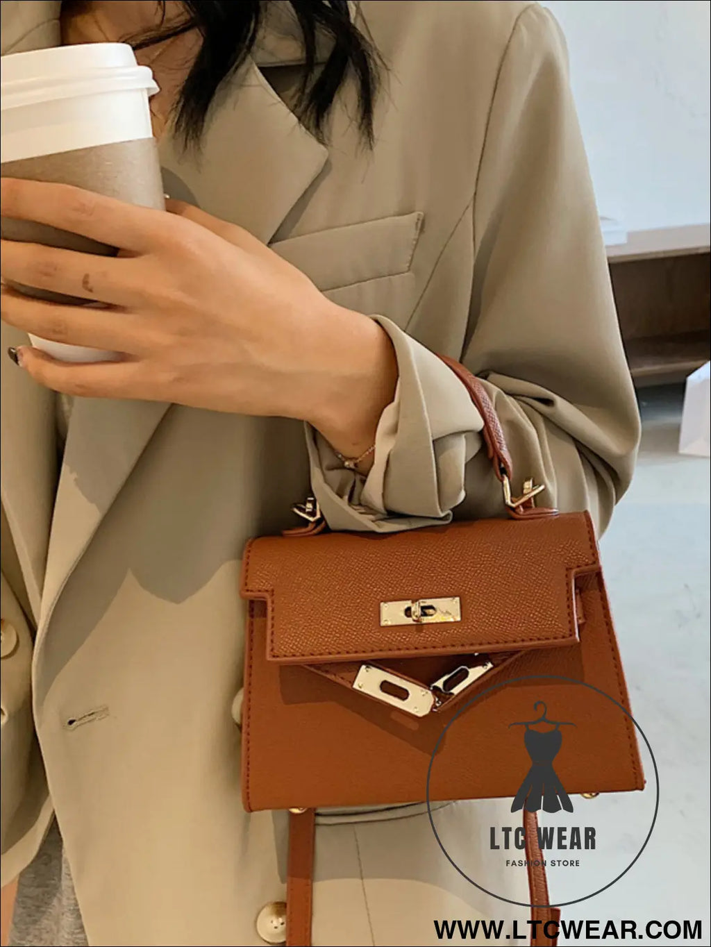 5a6116611737437c81a9ffdae1396d99-Max