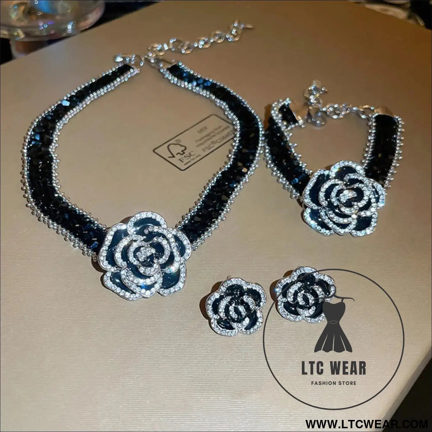 Alloy crystal rose necklace - black / one size